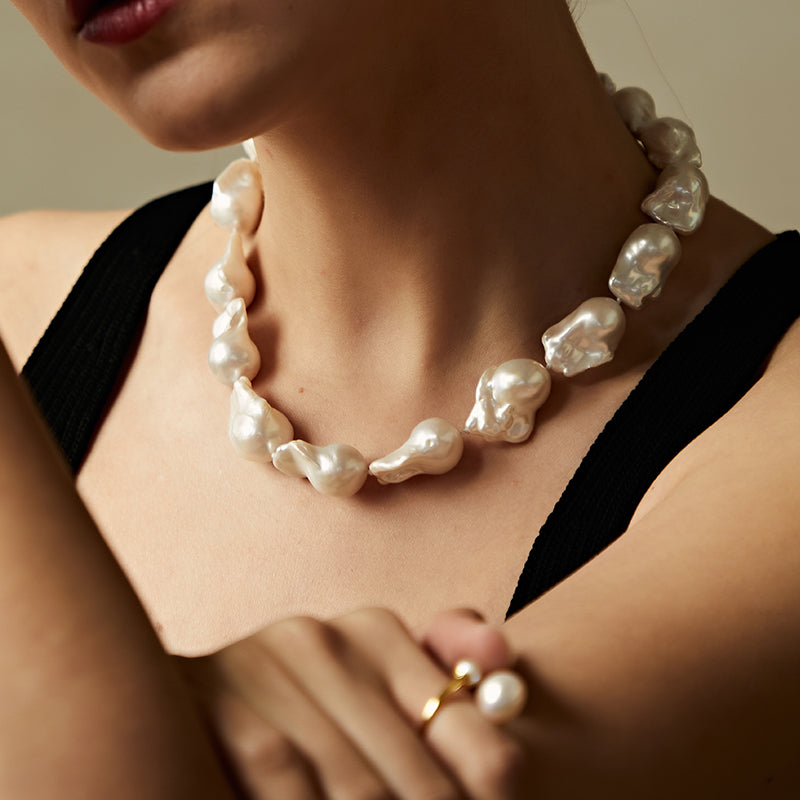 Minimalist Freshwater Pearl Necklace | La Clair Jewelry